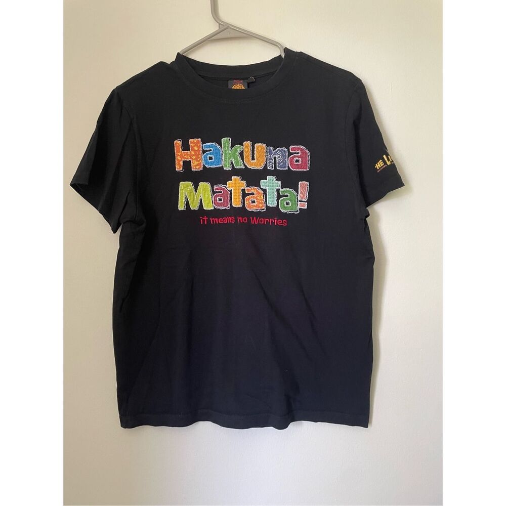 Disney The Lion King on Broadway Youth XL Hakuna Matata Pumpa Shirt
